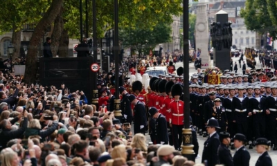 شرطة العاصمة تلقي القبض على العشرات خلال جنازة الملكة إليزابيث الثانية 