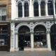 شارع وستبورن غروف في لندن يودع مكتبة الساقي التي أنهت مشوار 40 عاماً من نشر الثقافة العربية 