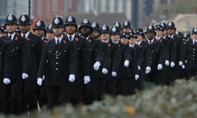 1 من كل 5 ضباط شرطة بريطاني يخطط للاستقالة بسبب الأجور وعدم احترام الحكومة! 