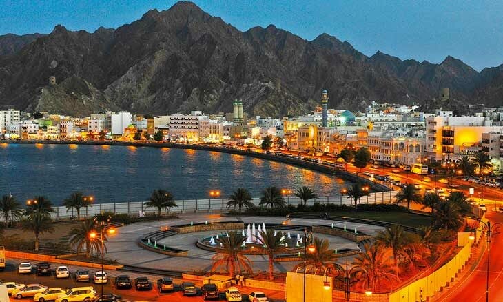 مؤتمر تجاري يجمع سلطنة عمان وبريطانيا بمختلف القطاعات الاستثمارية 