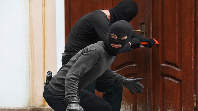 الشرطة البريطانية تحذر من عصابات تقتحم المنازل في لندن.. فماذا يجري؟ 