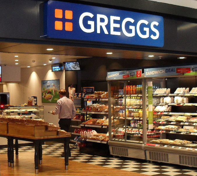 "Greggs" أكبر سلسلة مخابز في بريطانيا تستعد لافتتاح متاجر جديدة.. إليكم القائمة 