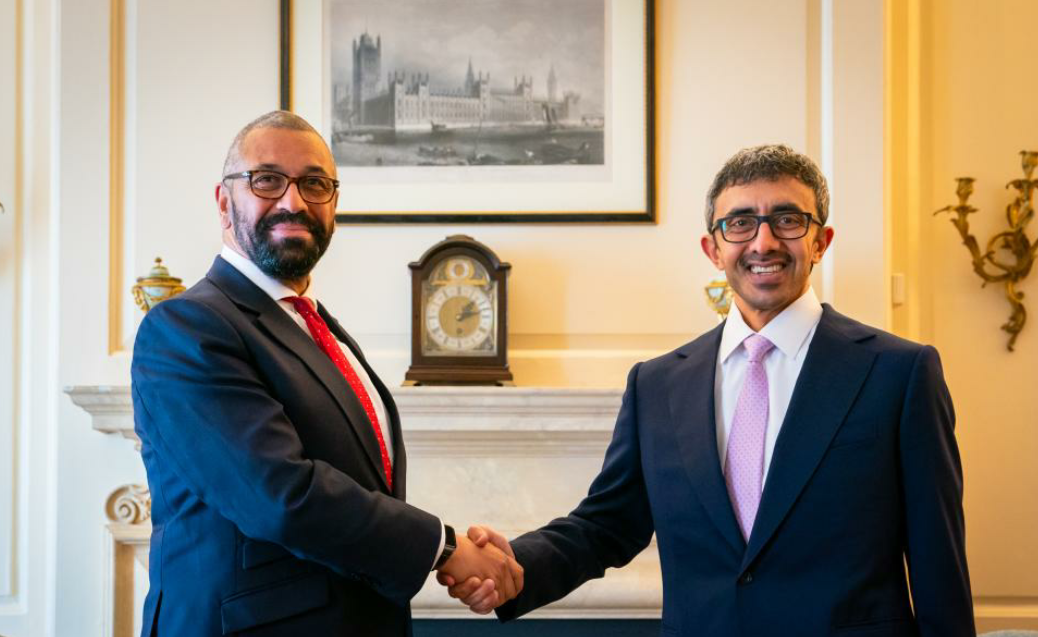 الإمارات وبريطانيا تطلقان أول حوار استراتيجي في لندن 