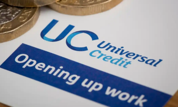 ما هو القرض الذي يمكنك الحصول عليه من Universal Credit في بريطانيا؟ 