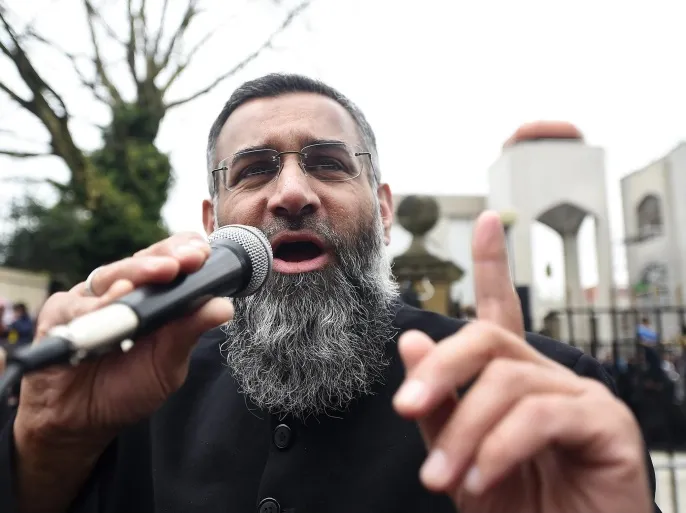 بريطانيا تحاكم داعية إسلامي شهير بتهمة الإرهاب.. والسبب! 