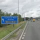 مأساة مروعة: وفاة طفل 12 عاماً في حادث دهس على الطريق السريع ببريطانيا 