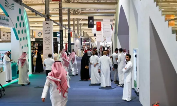 يضم 1800دار نشر معرض الرياض ينطلق من السعودية إلى العالم 