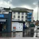الطقس في المملكة المتحدة: أمطار غزيرة وعواصف رعدية مع تحذيرات من الفيضانات 