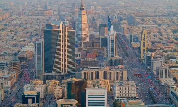 السعودية تسعى لتكون في صدارة الدول الأكثر تفوقاً وجذباً في مجال السياحة 