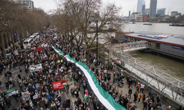 القبض على أشخاص مؤيدين للقضية الفلسطينية في بريطانيا  