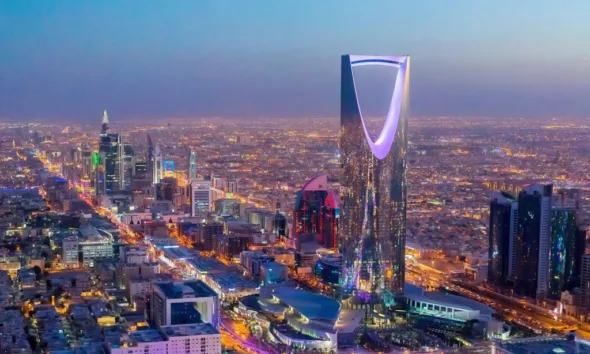 الاقتصاد غير النفطي في السعودية يشهد نمواً متواصلاً 
