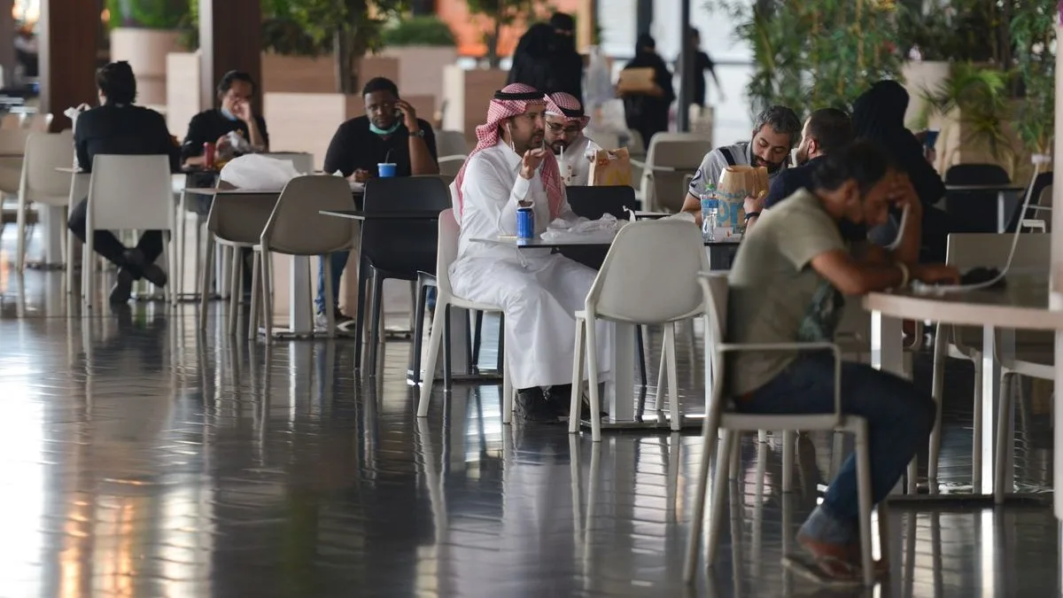 قطاع المطاعم في السعودية .. إنفاق ضخم ونهضة مستمرة ومشاريع واعدة 