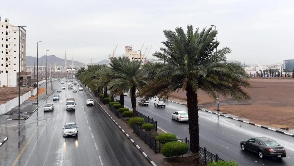 تقلبات جوية غير مسبوقة تُهدد المملكة العربية السعودية: والأرصاد الجوية تصدر تحذيرات عاجلة 