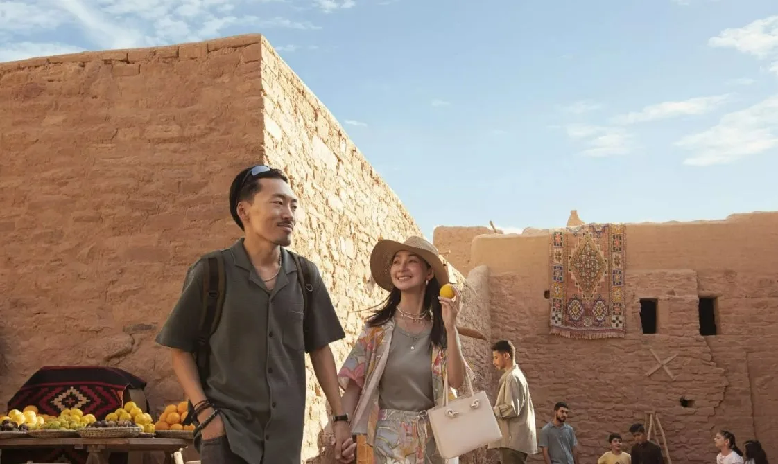 السعودية: وجهة سياحية جديدة تفتح أبوابها لملايين السياح الصينيين 