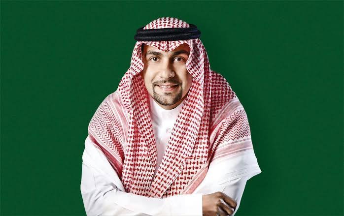 فهد الرشيد: قامة سعودية مؤثرة بصماتها حاضرة في مختلف المجالات 