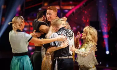 برنامج Strictly Come Dancing يتعرض لأزمات متتالية  