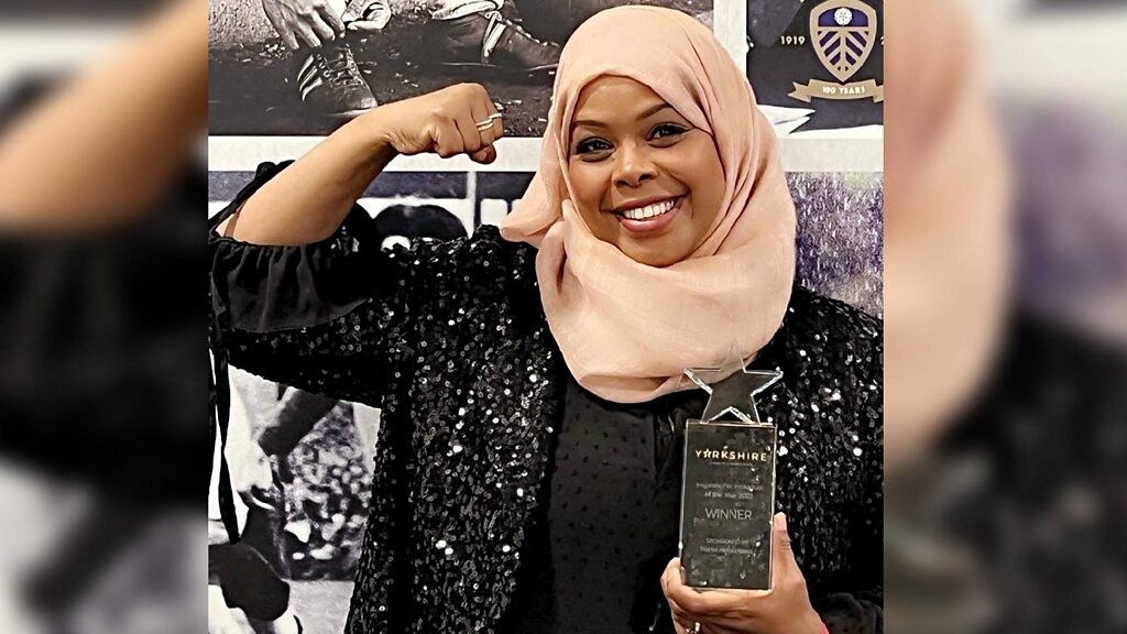 من لاجئة إلى عمدة مدينة شيفيلد.. من هي صفية سعيد؟  