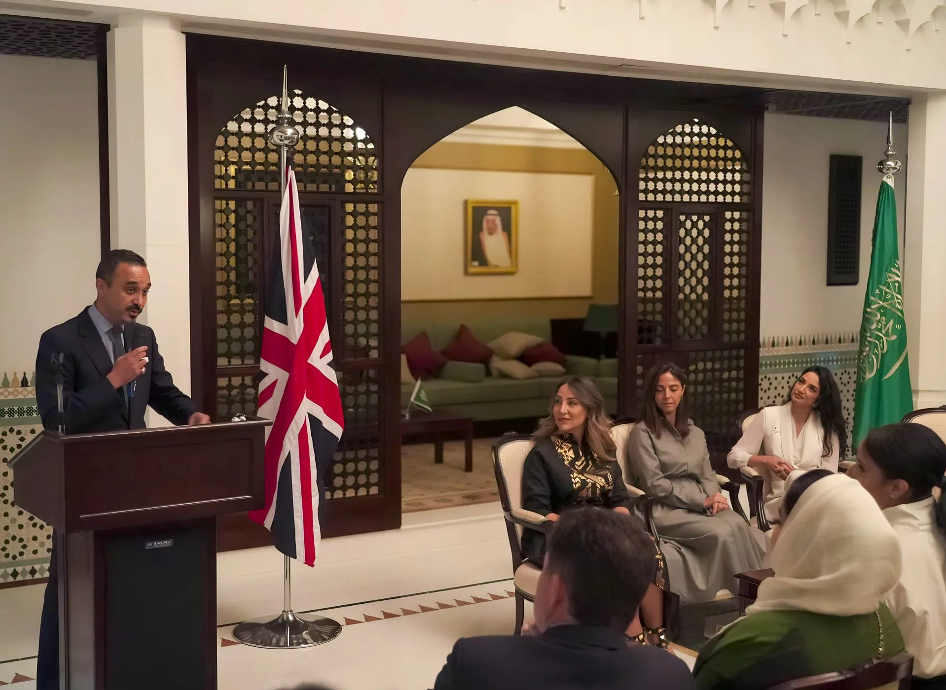 The Embassy of KSA in London collaborates with Jawhara Global, a British Foundation, to honour Saudi women's culture & arts.
