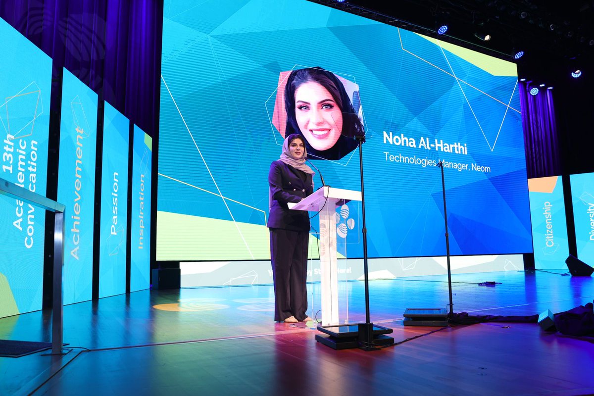 Dr. Noha Al-Harthi, head of the Emerging Technologies Department at NEOM, was awarded the 2024 Arab Woman Award for Science & Technology.