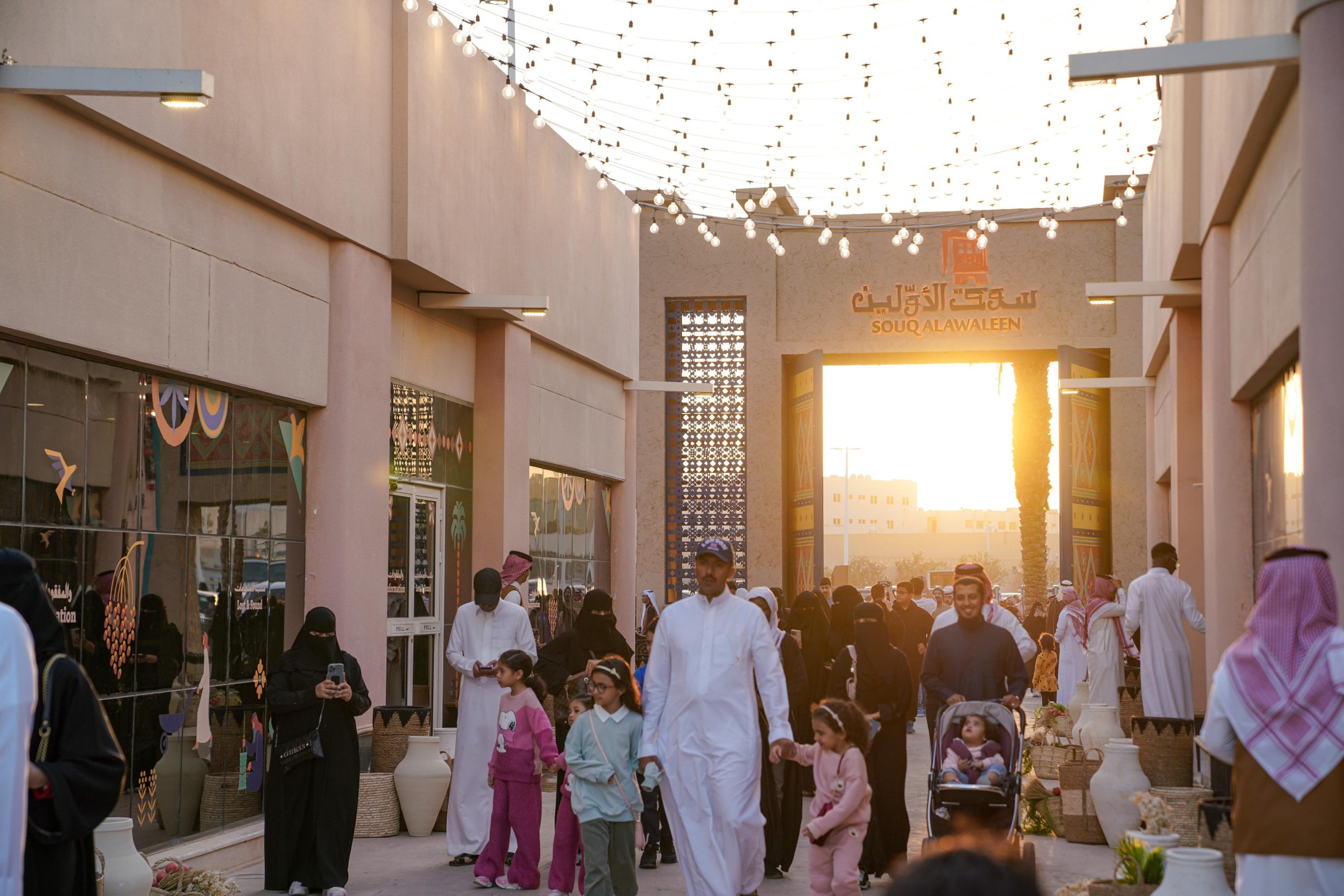 Souq Al-Awaleen is an exceptional site in Riyadh Season 2024 where modern life and historic legacy collide.