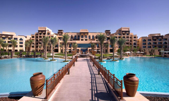 Saadiyat Island Abu Dhabi: The Pinnacle of Luxury and Coastal Serenity